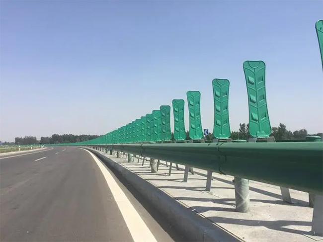 玉林高速波形钢护栏