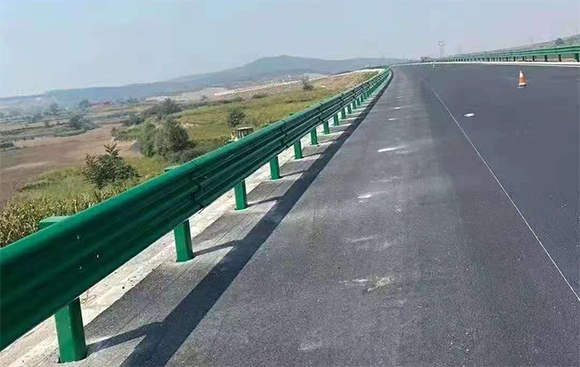 玉林高速路护栏